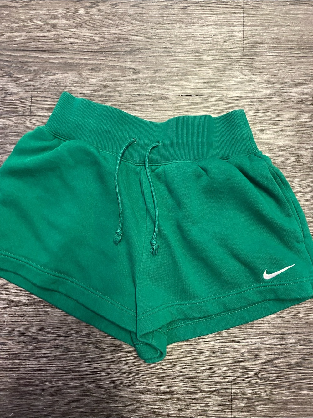 Nike Women's Emerald Green Athletic Drawstring Shorts